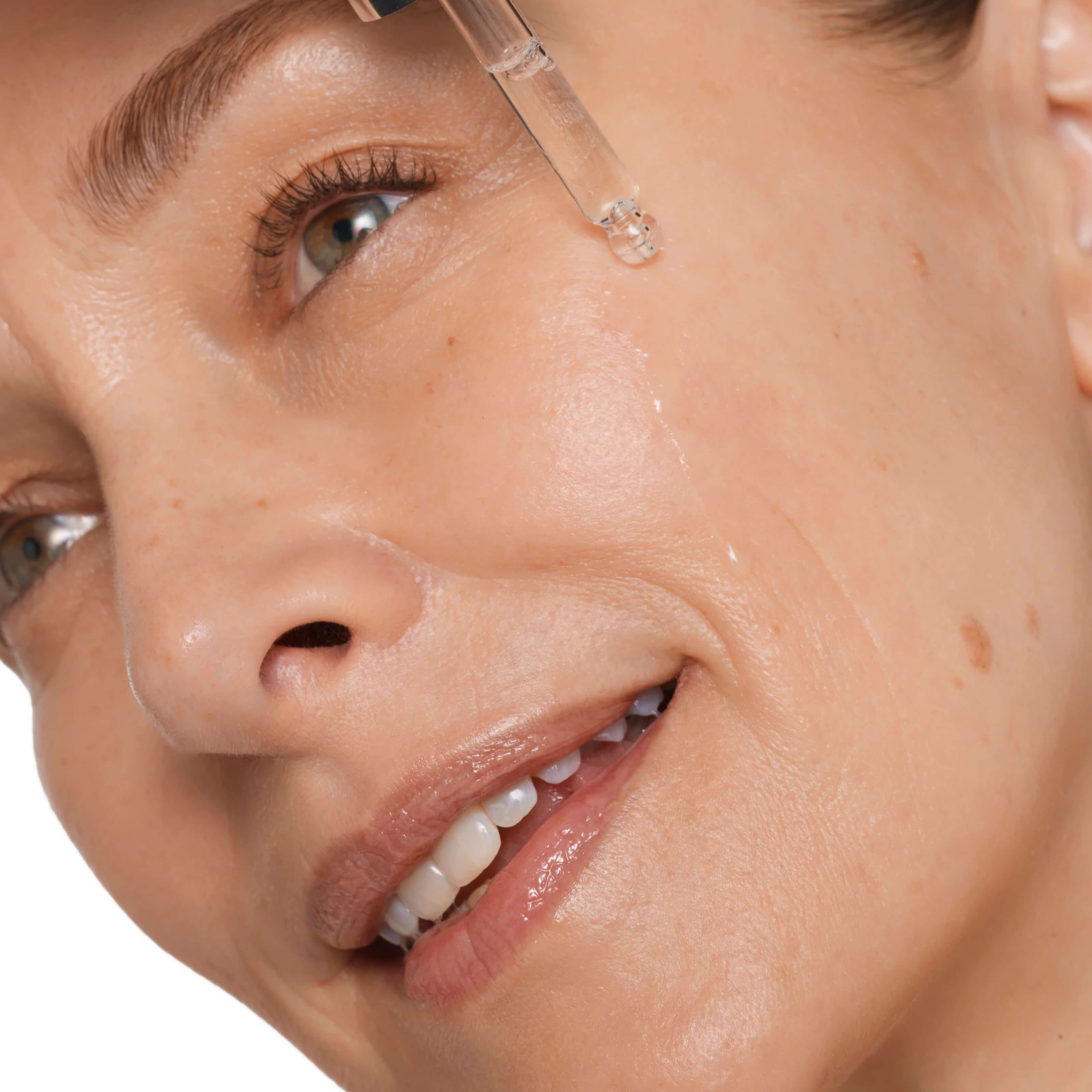 VITAMIN C BRIGHTENING BOOSTER