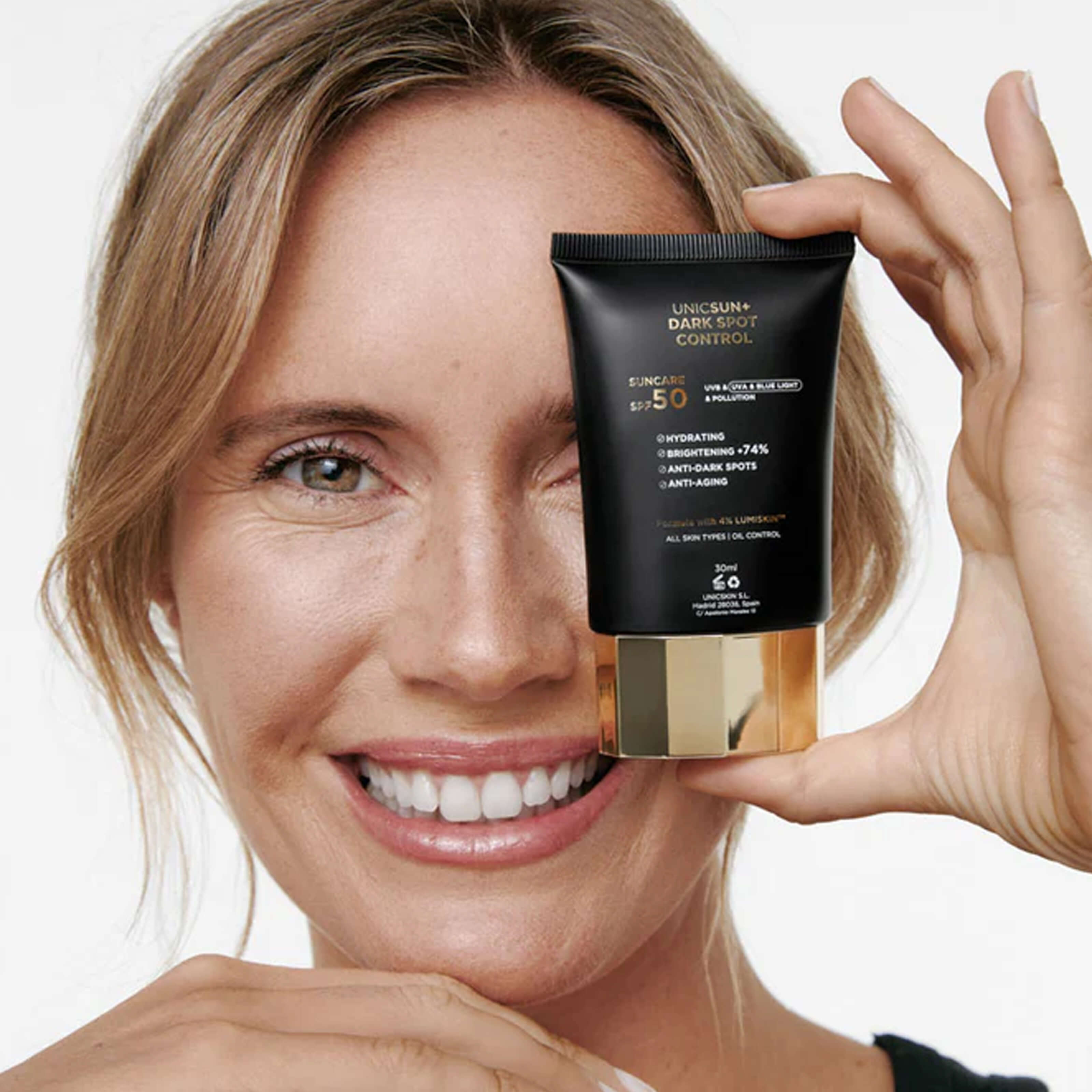 UNICSUN DARK SPOT CONTROL